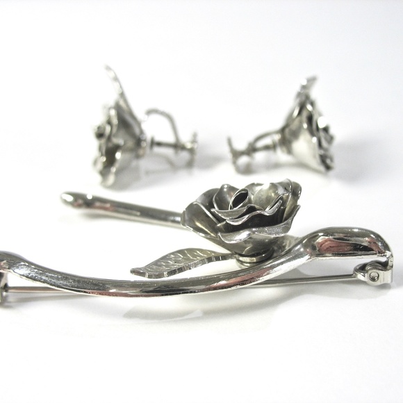 Coro Pin and Earring Set, 1950s, Rosebud, Wishbone - Picture 8 of 8